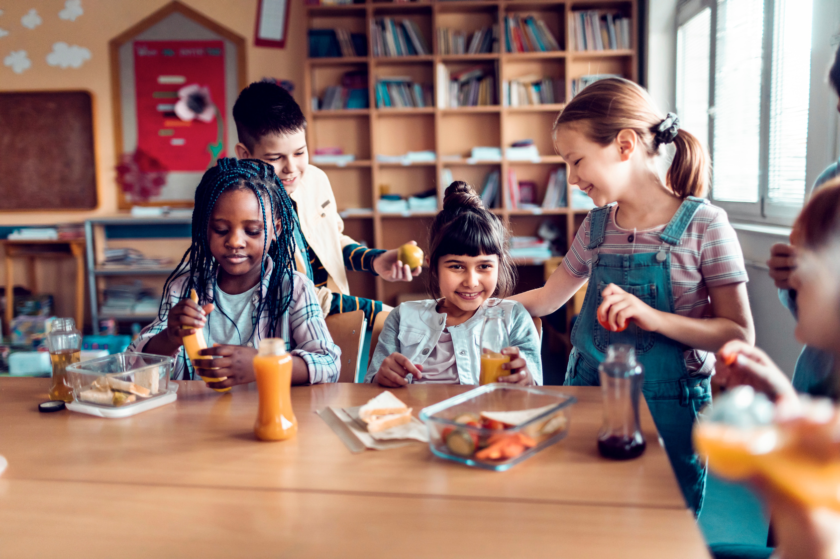 Childrens eating breakfast